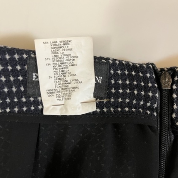 Emporio Armani Bouffant Skirt Made in Italy size 42 - Picture 4 of 5